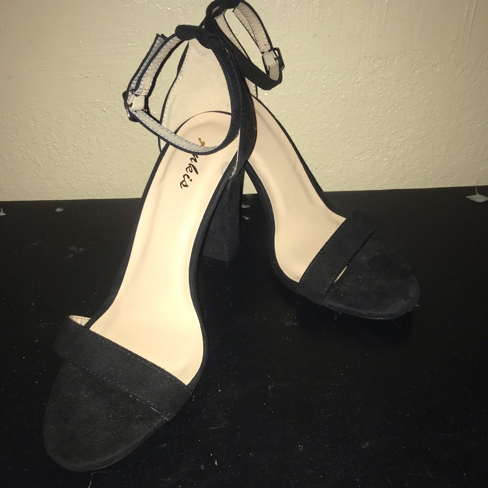 Chic Black Suede Ankle Strap Heels